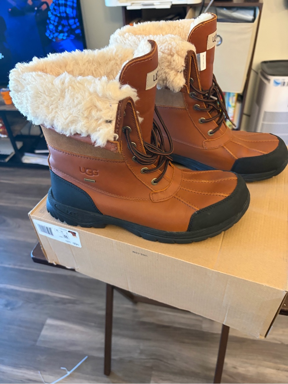 UGG Men's BUTTE WATERPROOF WINTER BOOT WORCHESTER